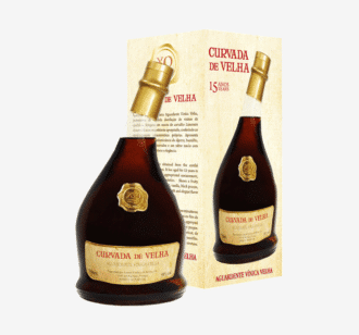 Aguardente Curvada de Velha | 70 cl